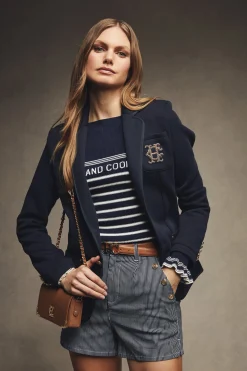 Amoria Short