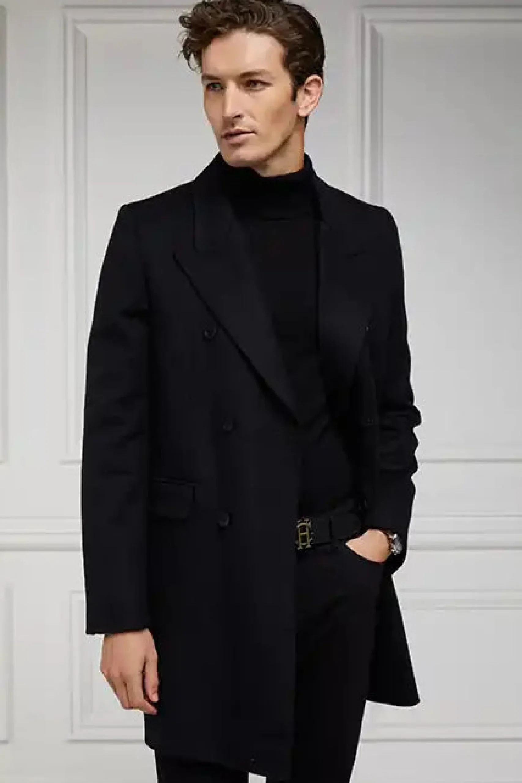 Fine Roll Neck Knit