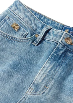 High Rise Slim Jean