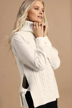 Sleeveless Knit