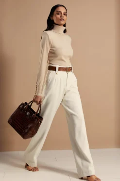 Victoria Cashmere Roll Neck